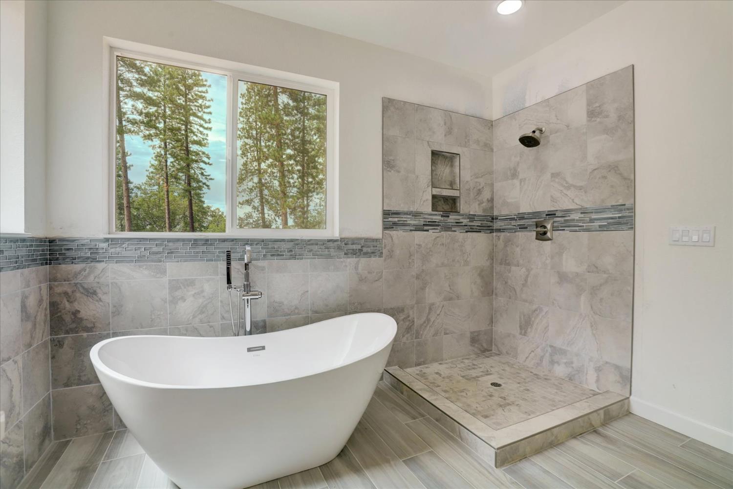 10279 Evergreen Ranch Court