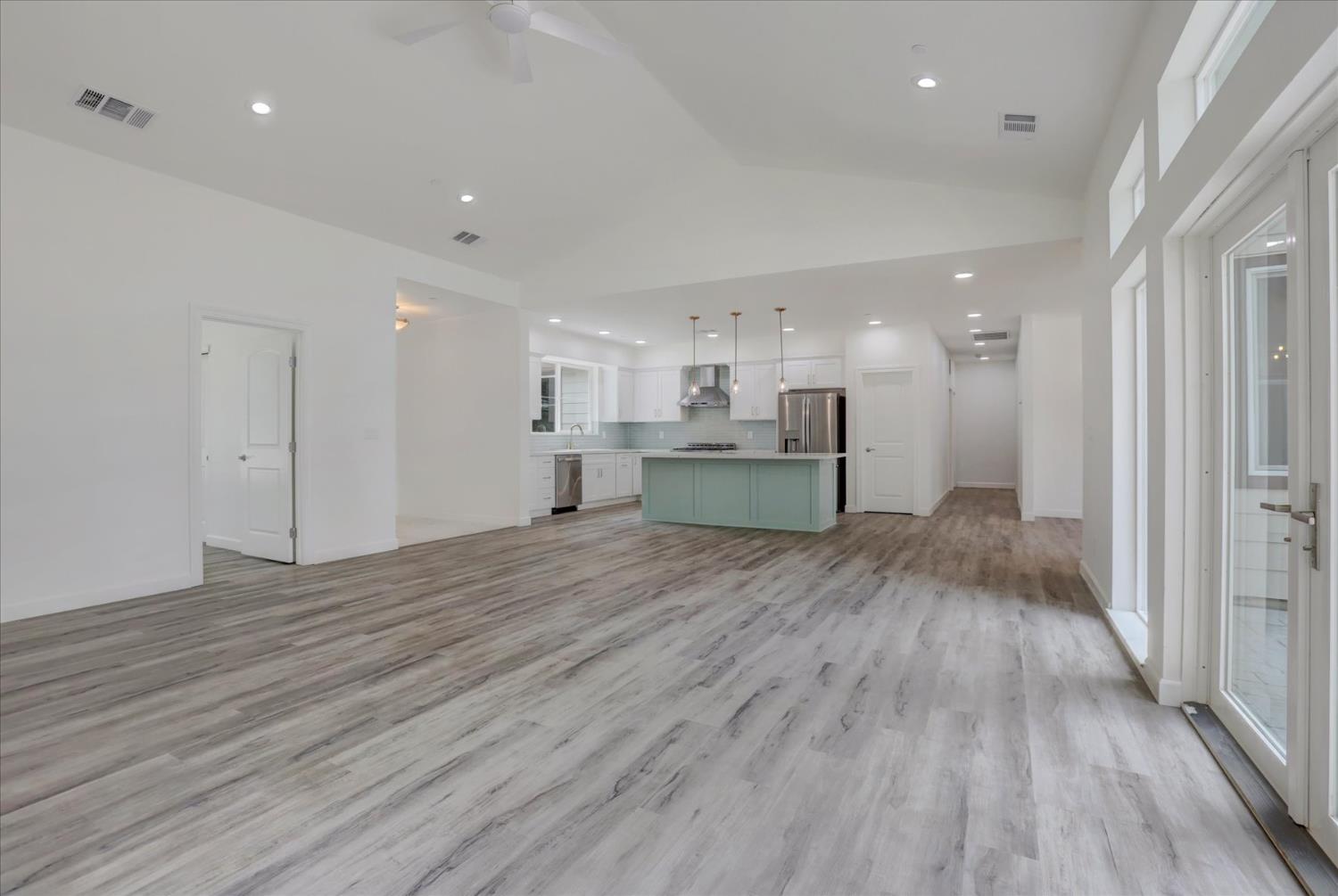 10279 Evergreen Ranch Court