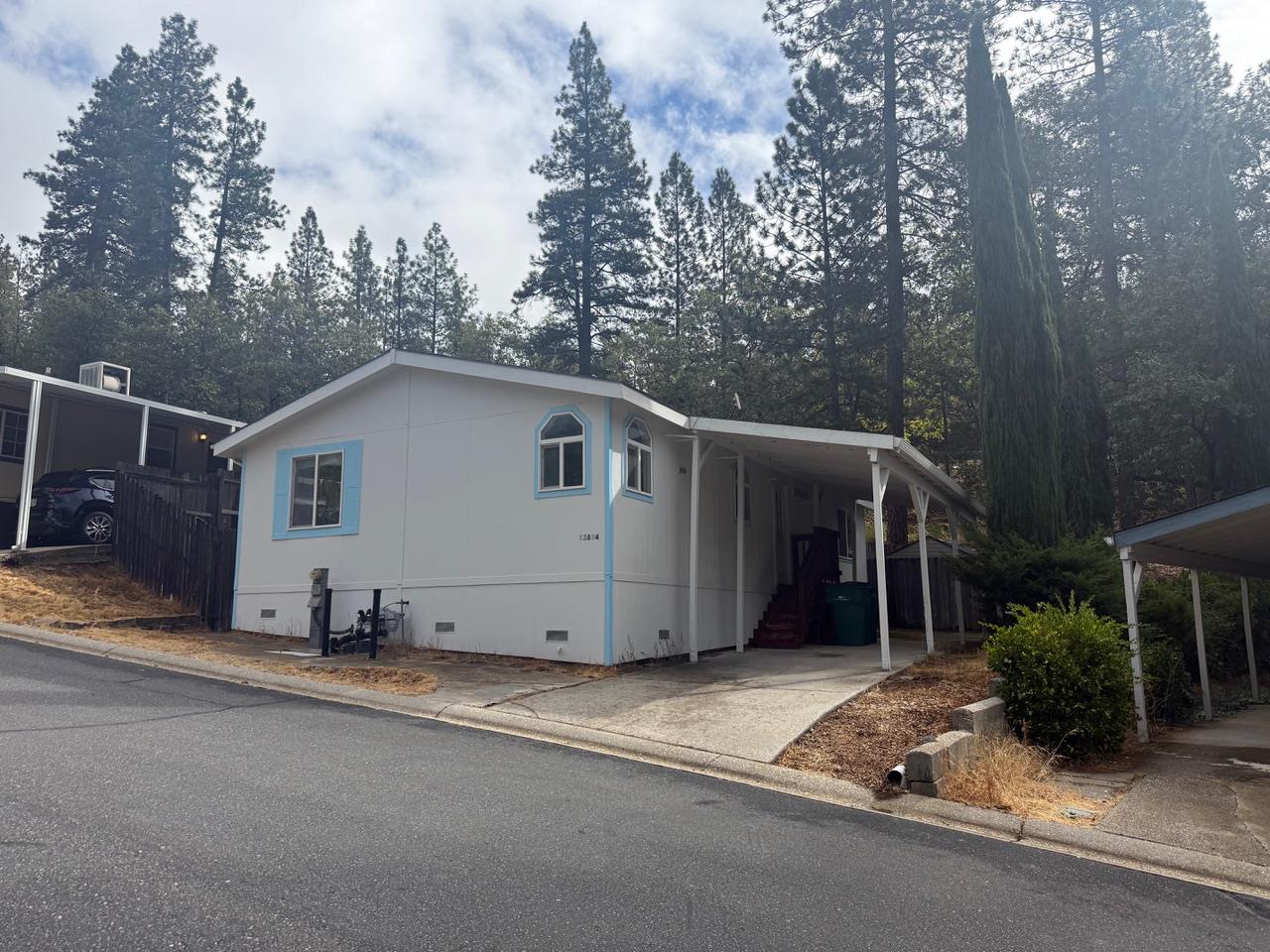 13894 Golden Star Road
