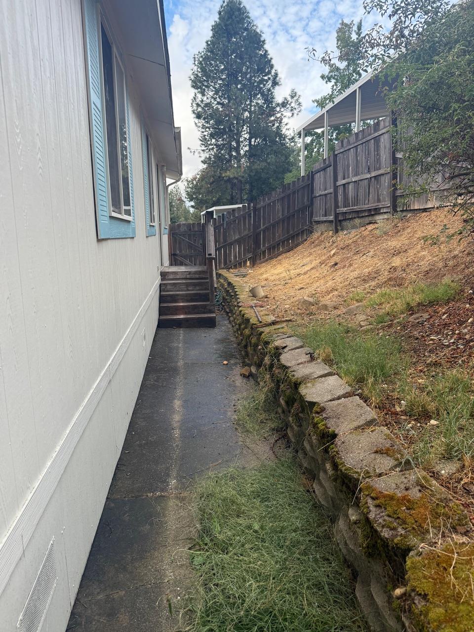 13894 Golden Star Road