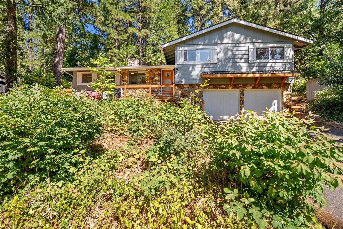 12483 Gayle Lane