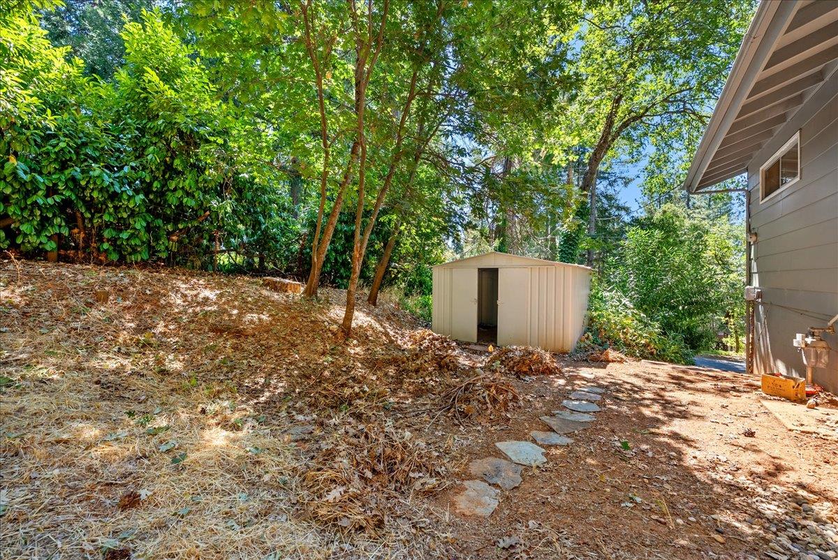 12483 Gayle Lane