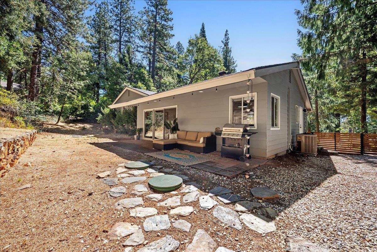 12483 Gayle Lane