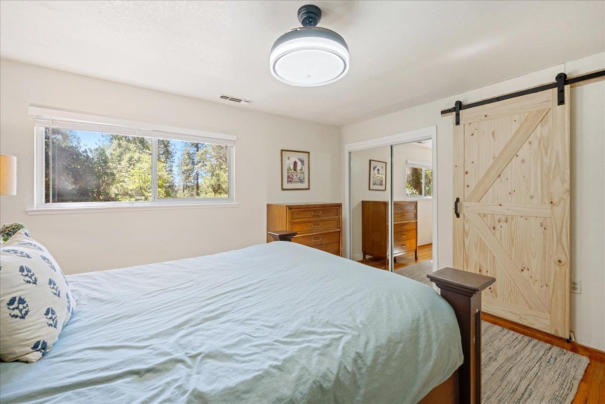 12483 Gayle Lane
