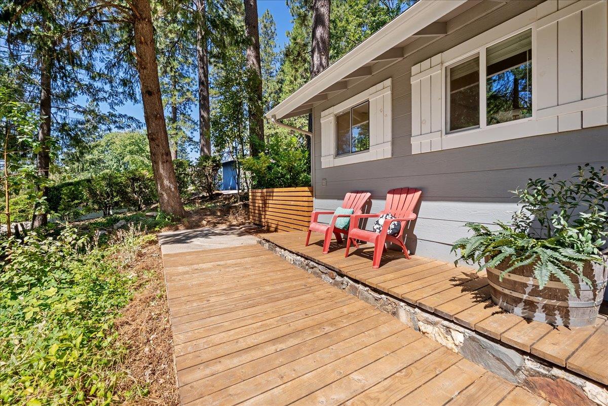 12483 Gayle Lane