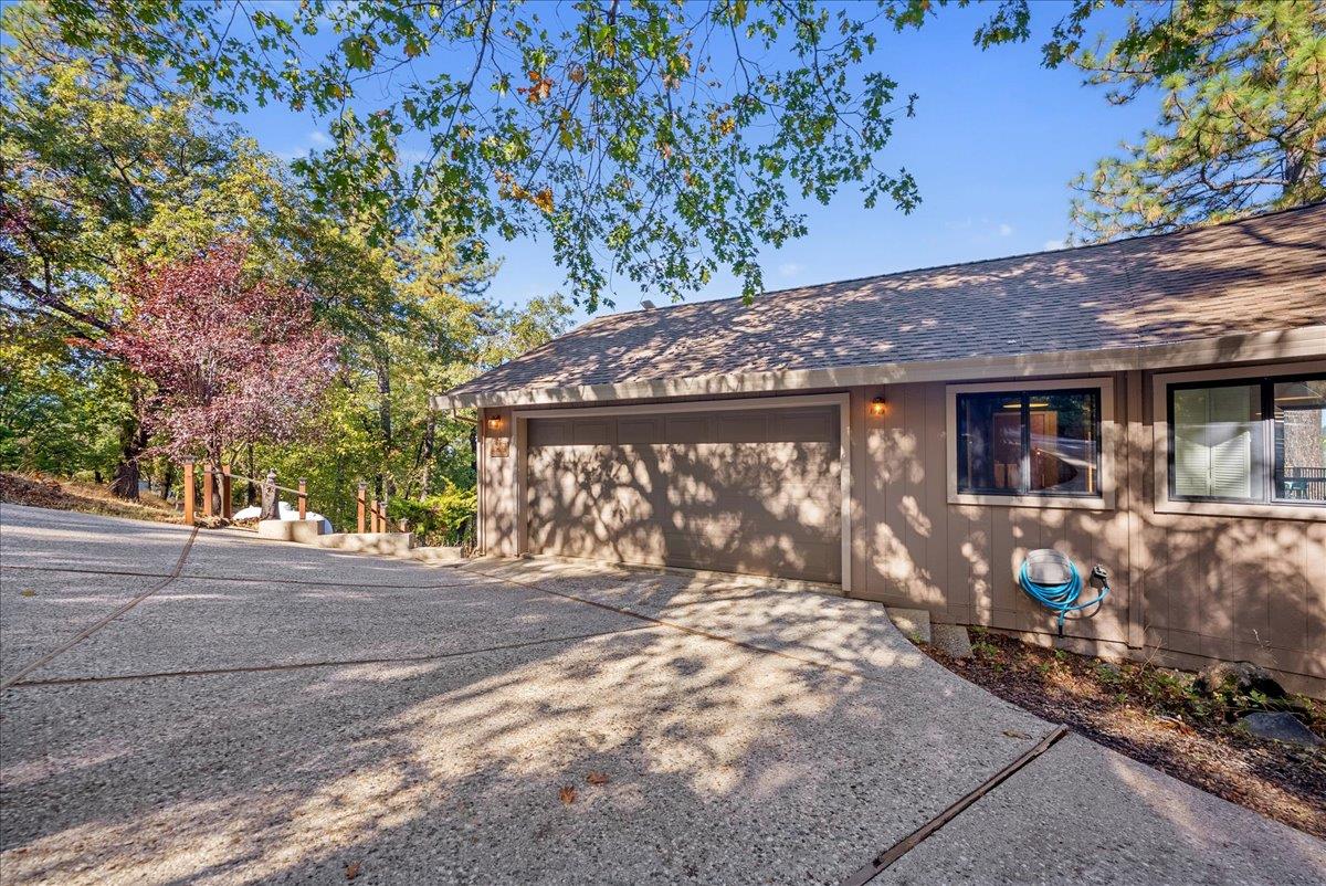 11912 Deer Park Drive