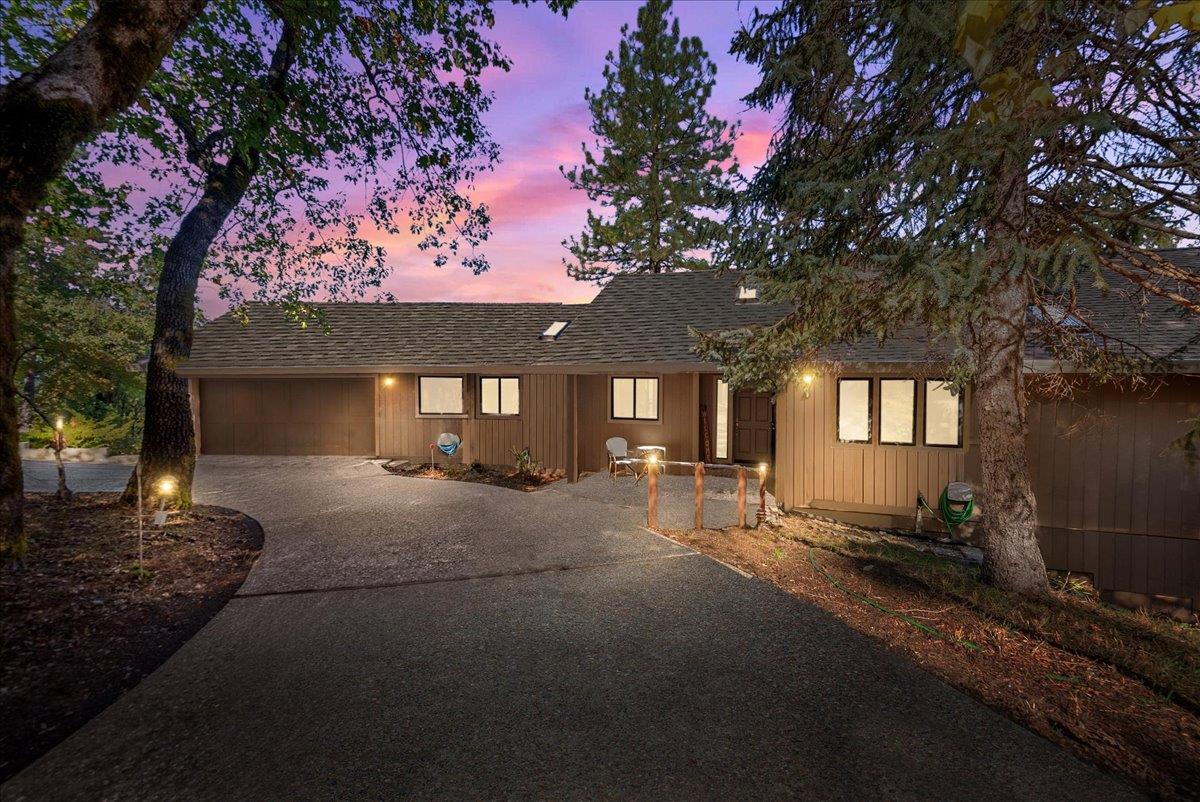 11912 Deer Park Drive