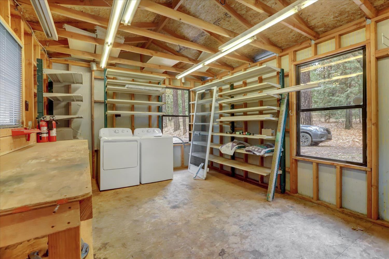 15081 Rattlesnake Road