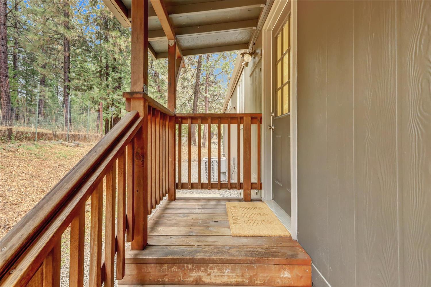 15081 Rattlesnake Road