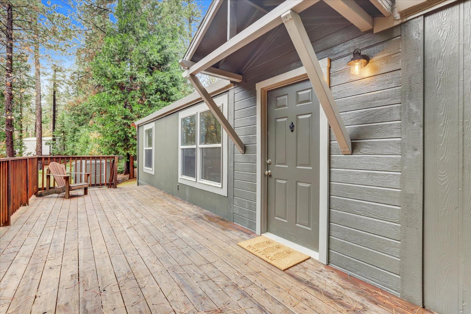 15081 Rattlesnake Road