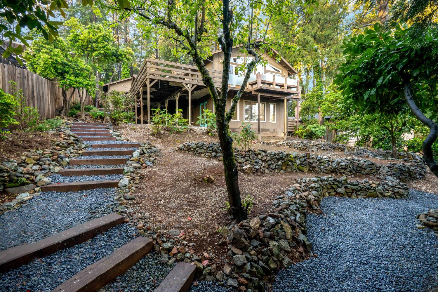 10859 Gold Hill Drive