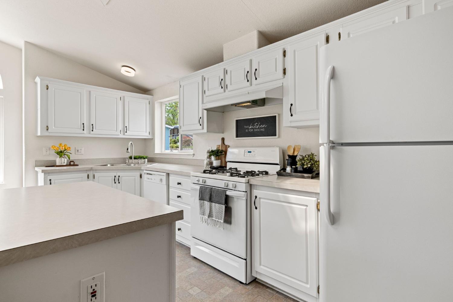 14867 Hidden Rock Drive