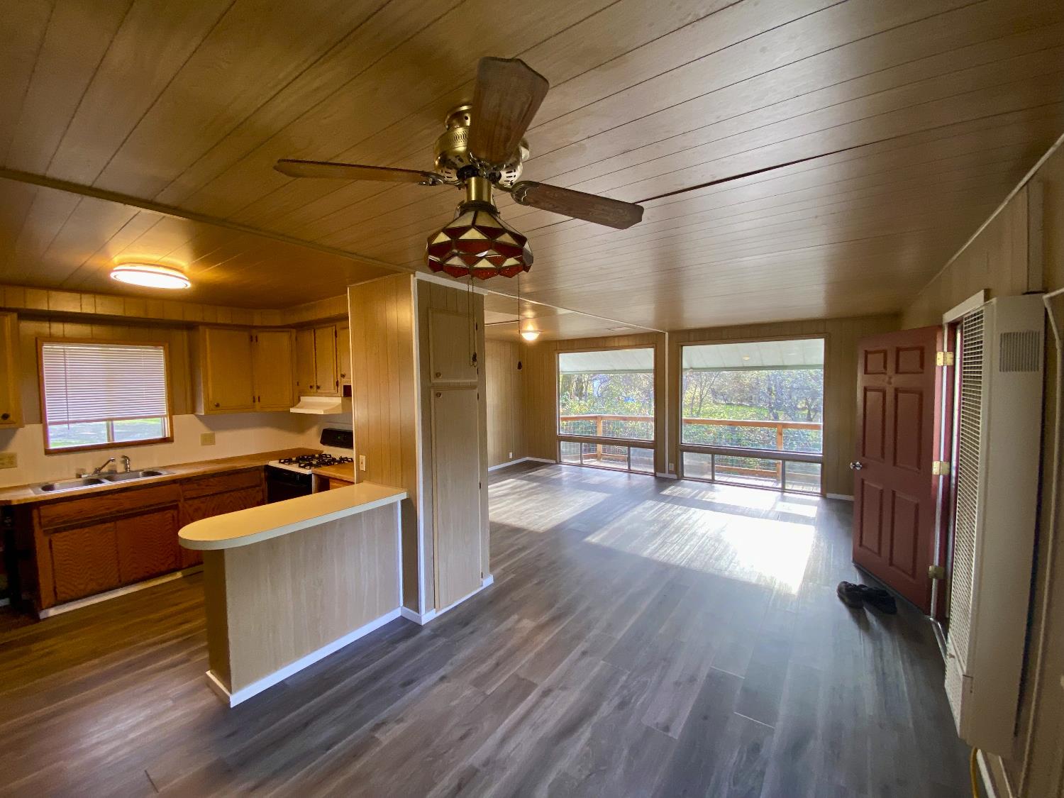 10720 Rough and ready Rd