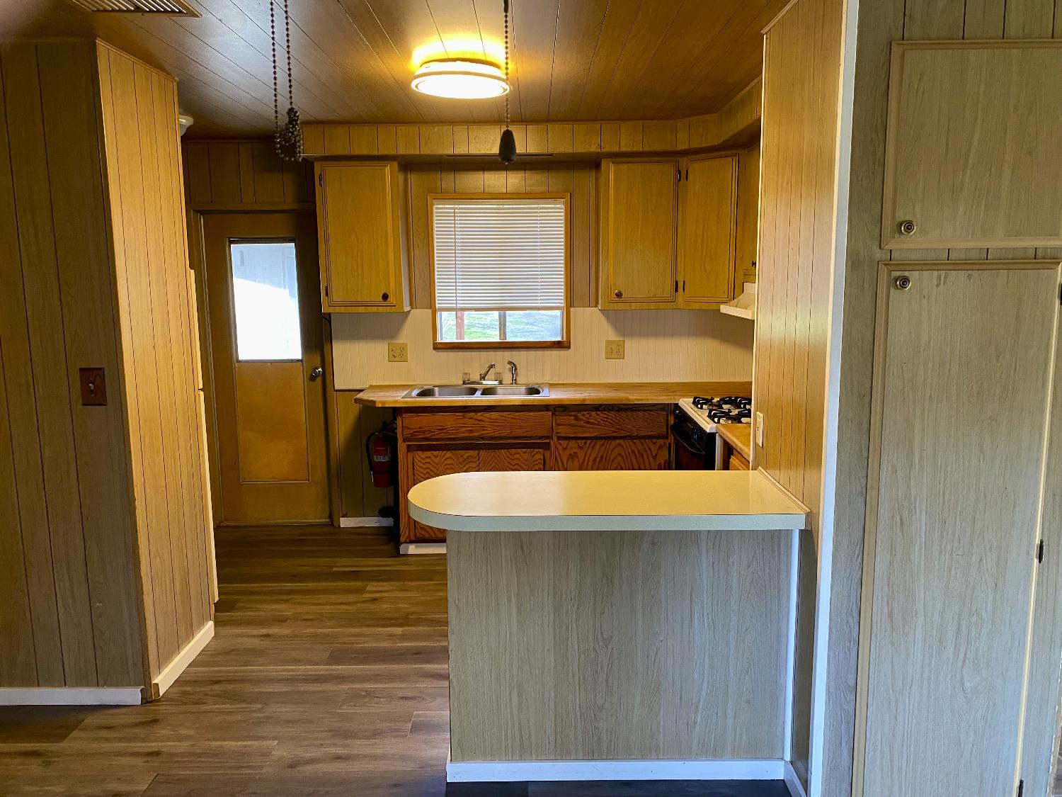 10720 Rough and ready Rd