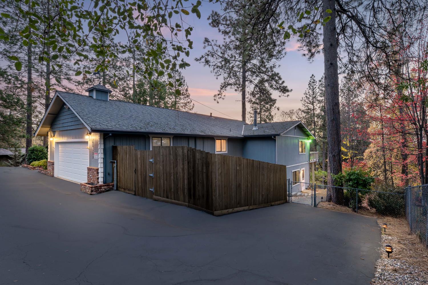 11977 Alta Sierra Drive