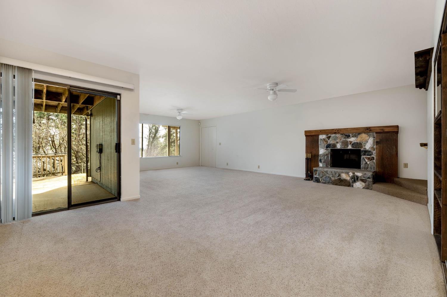 11977 Alta Sierra Drive