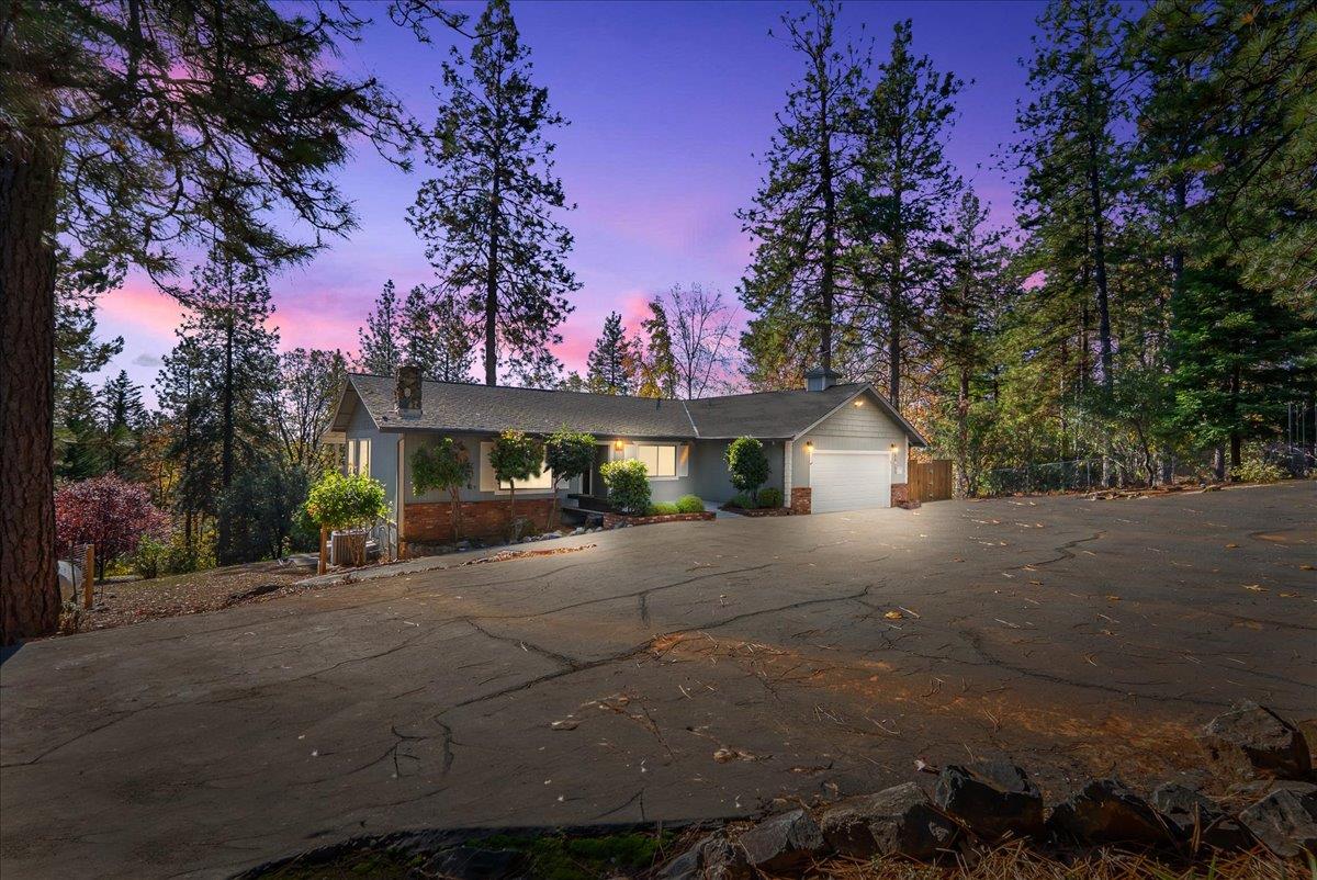 11977 Alta Sierra Drive
