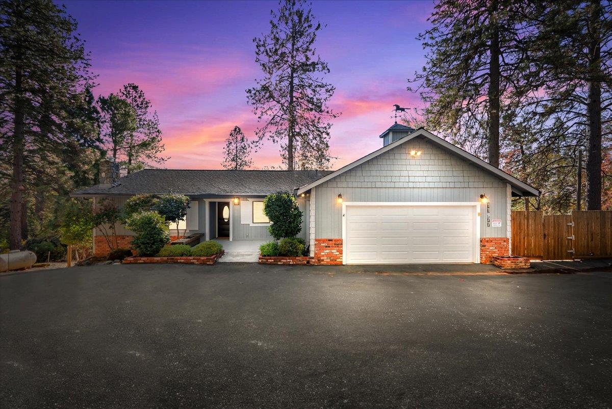 11977 Alta Sierra Drive