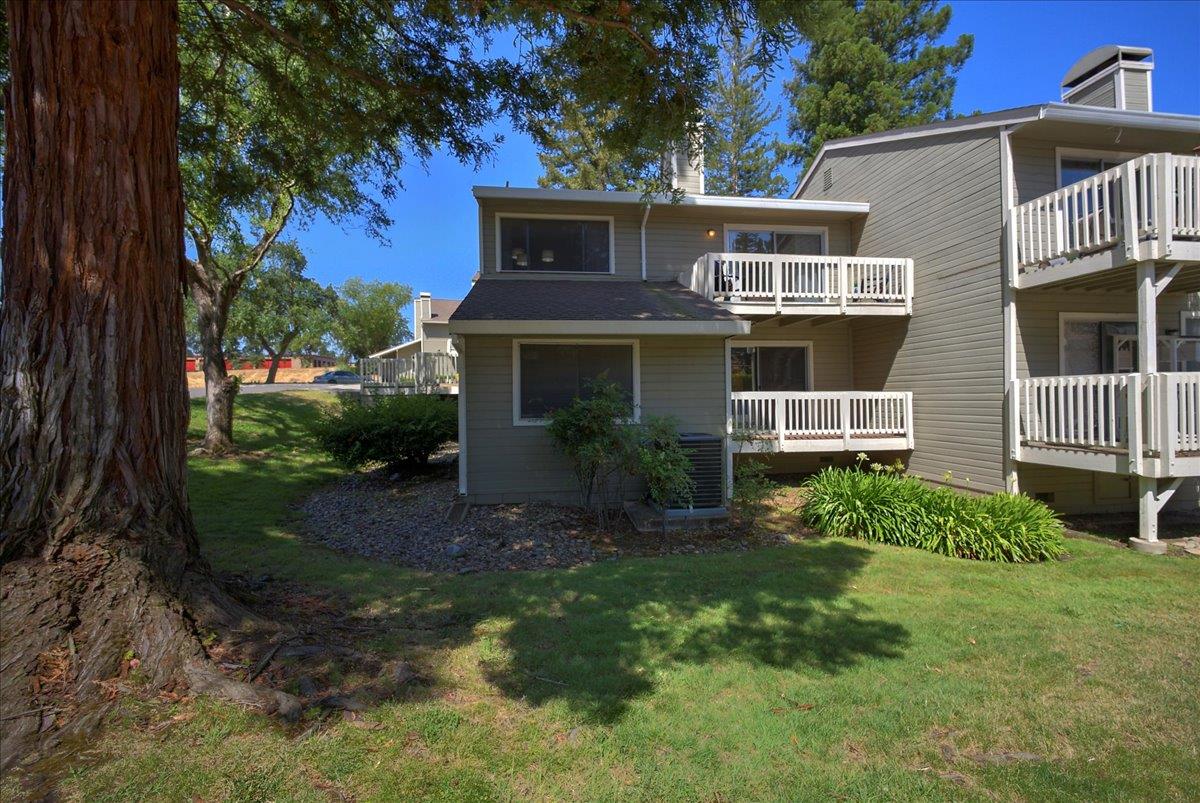 115 Valley Oak Drive