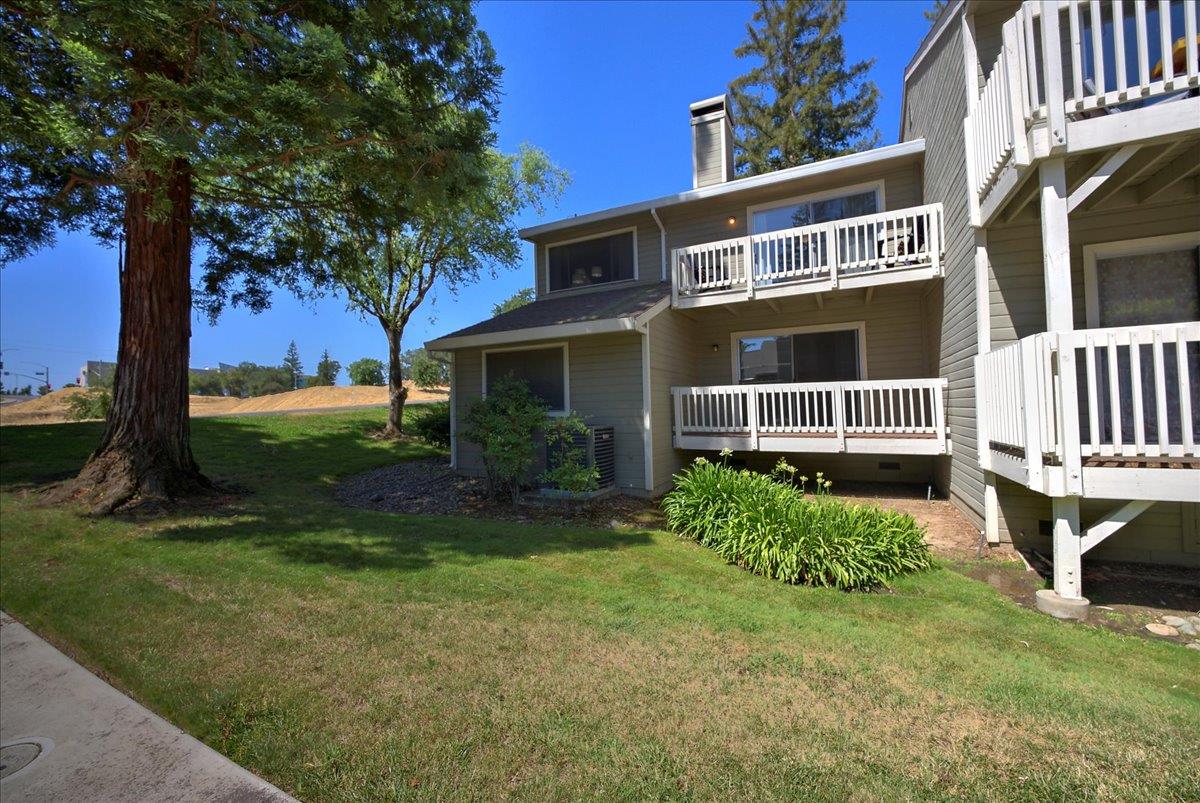 115 Valley Oak Drive