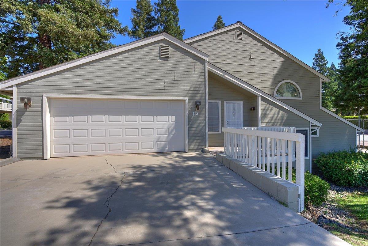 115 Valley Oak Drive