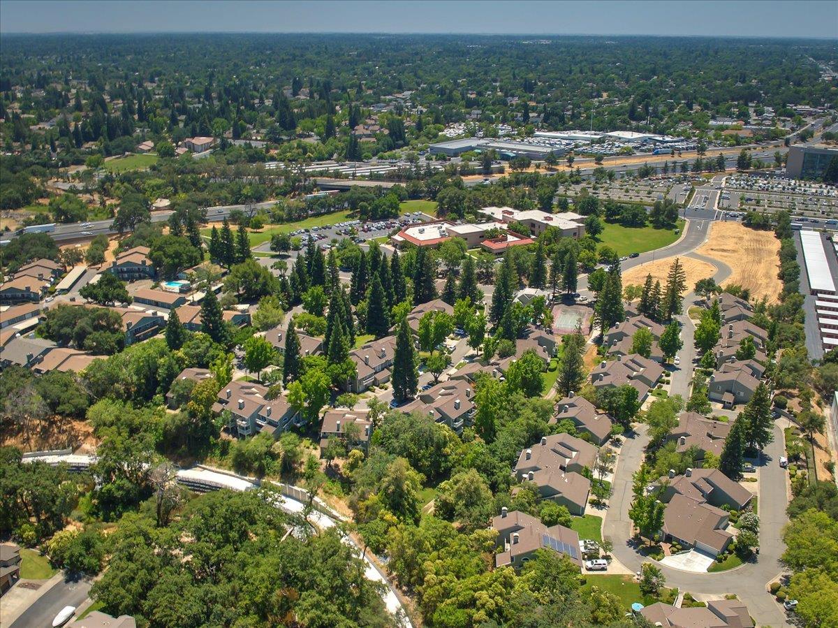 115 Valley Oak Drive