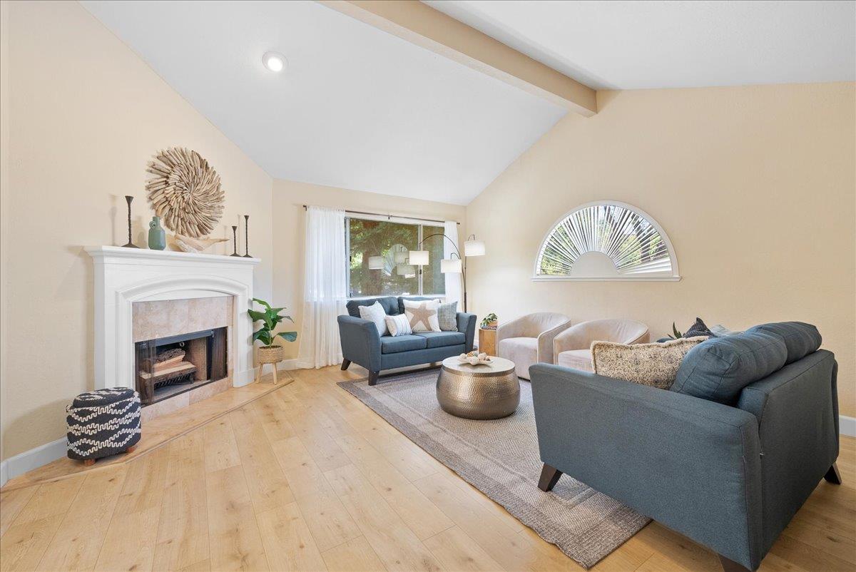 115 Valley Oak Drive