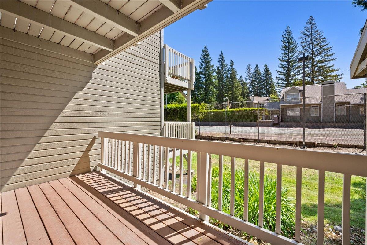 115 Valley Oak Drive