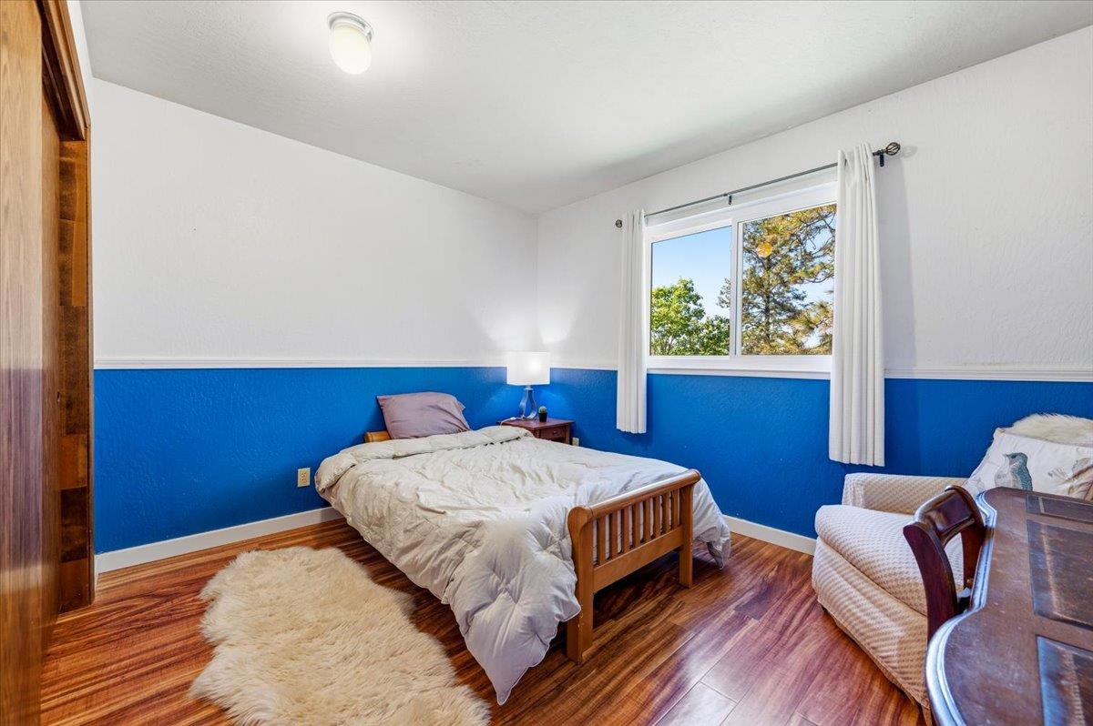 18849 Sargent Sky Way