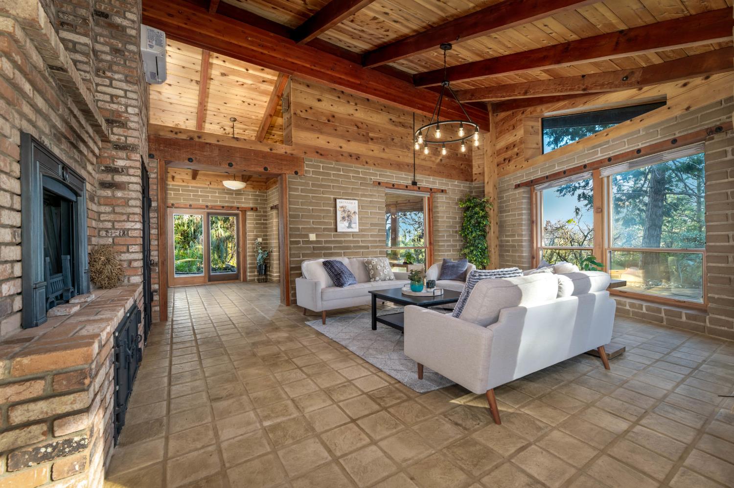 20990 Tiger Tail Road