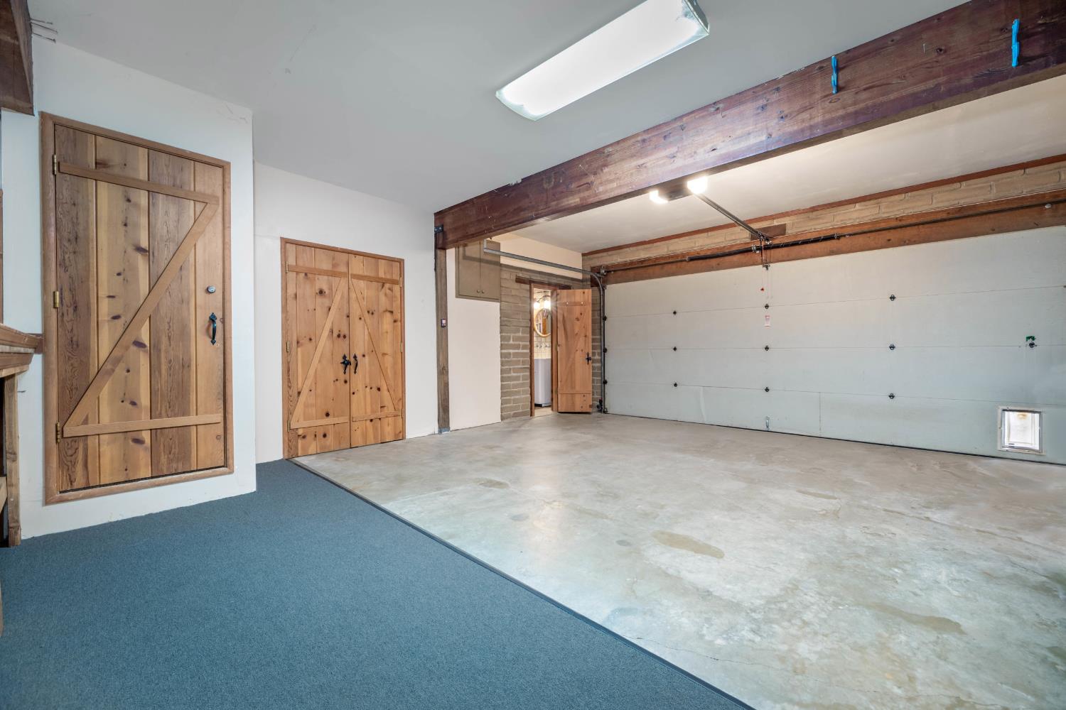 20990 Tiger Tail Road
