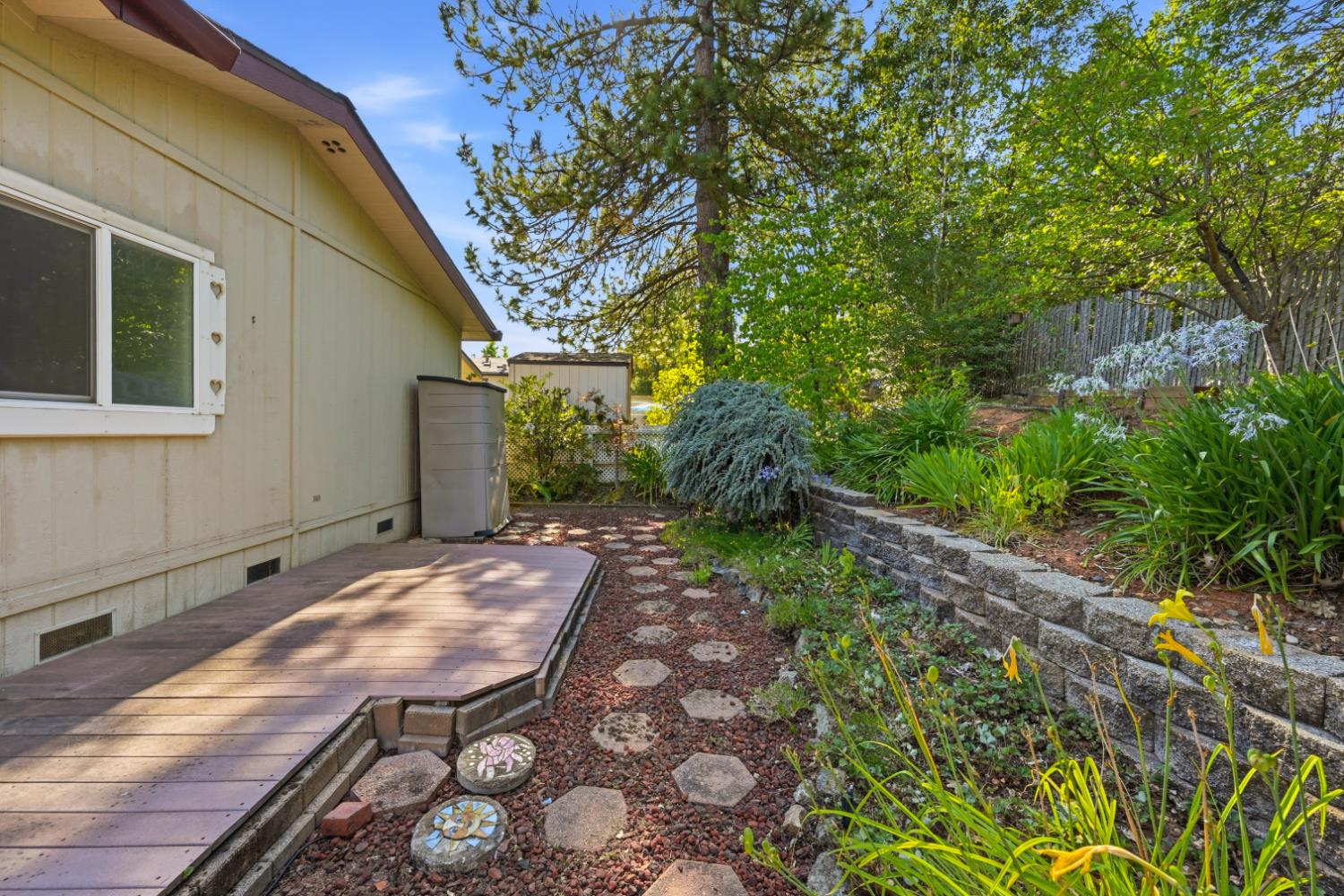 10052 Dalewood Way