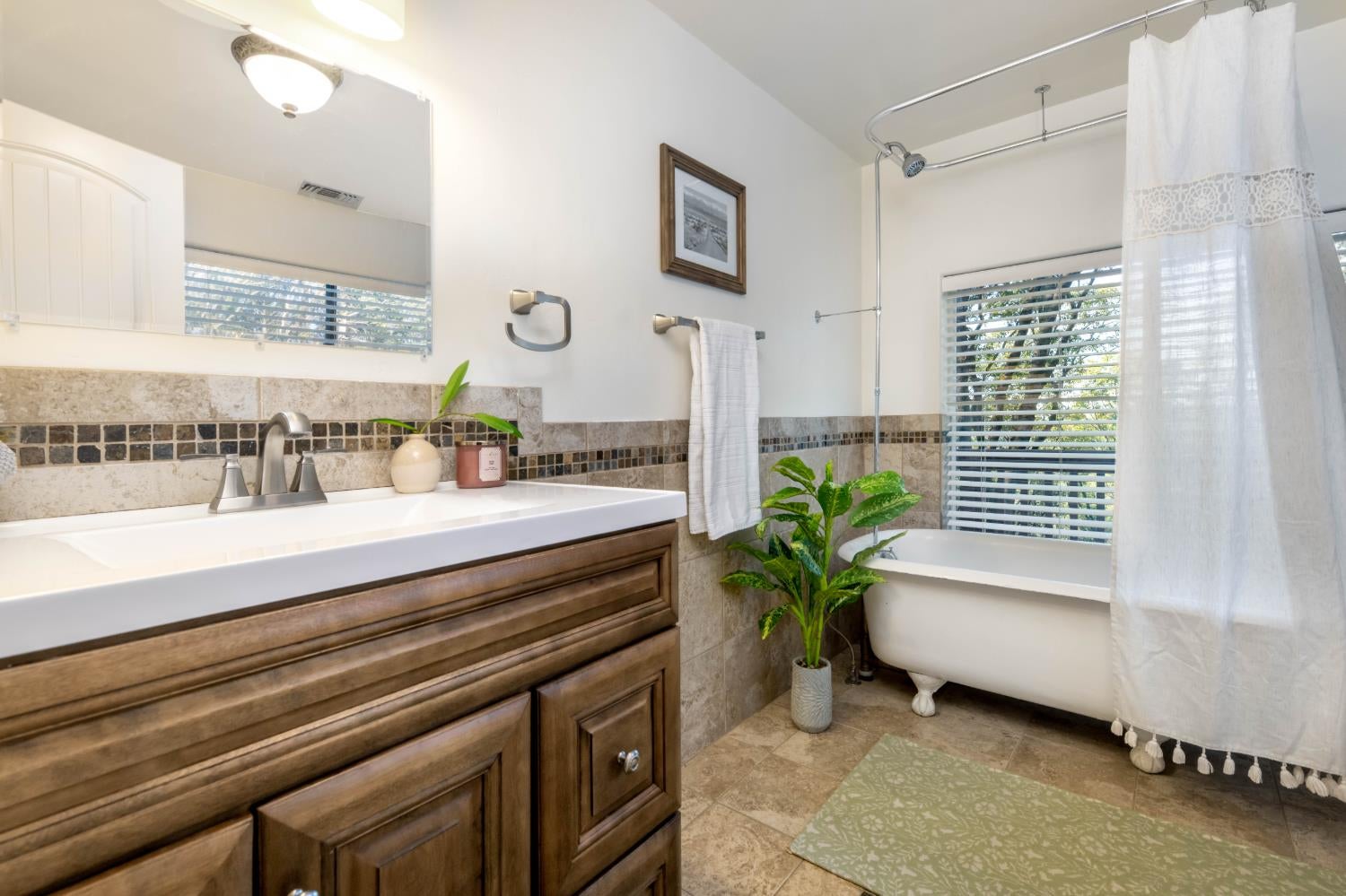 14594 Mill Creek Lane