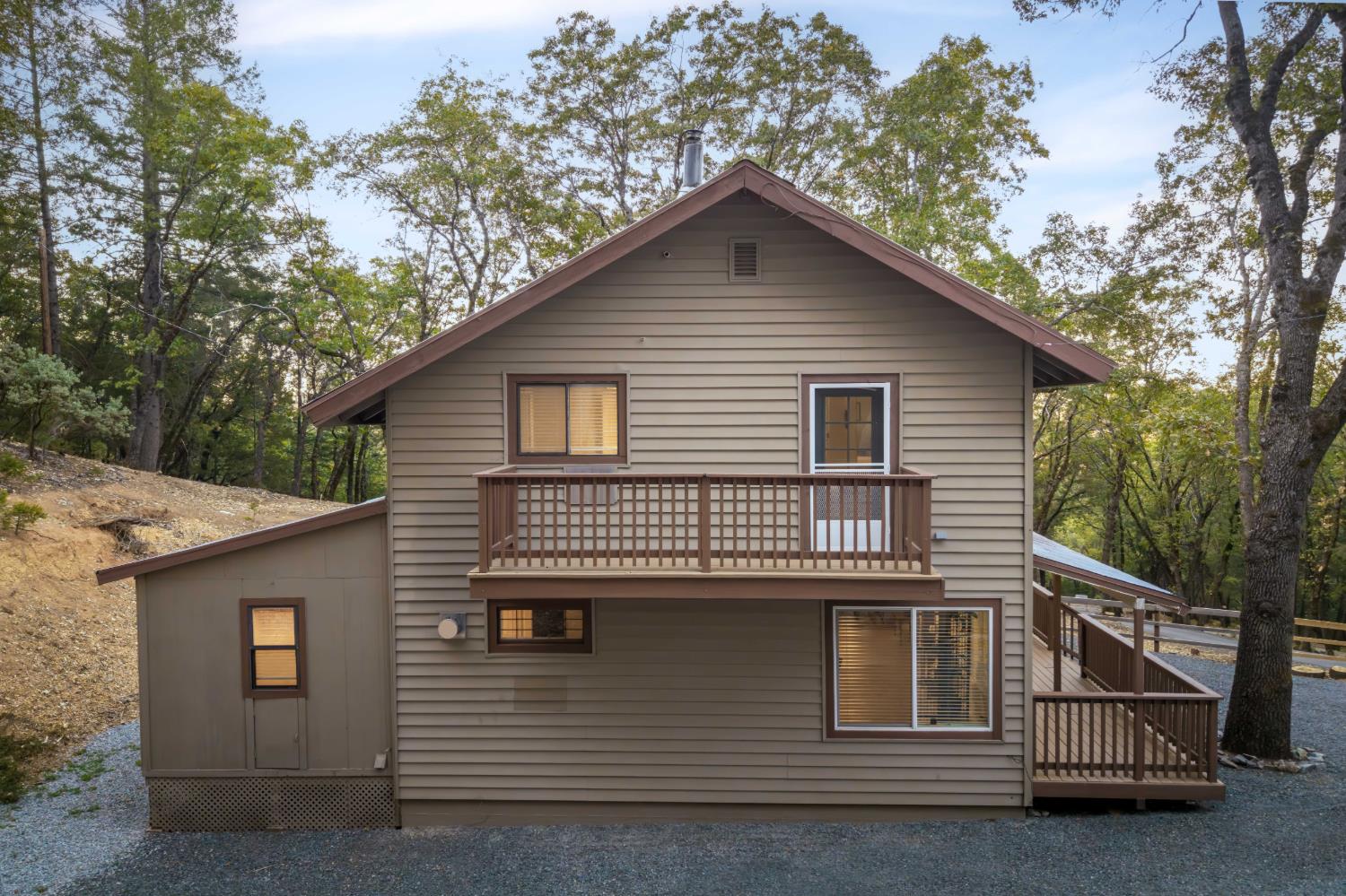14594 Mill Creek Lane