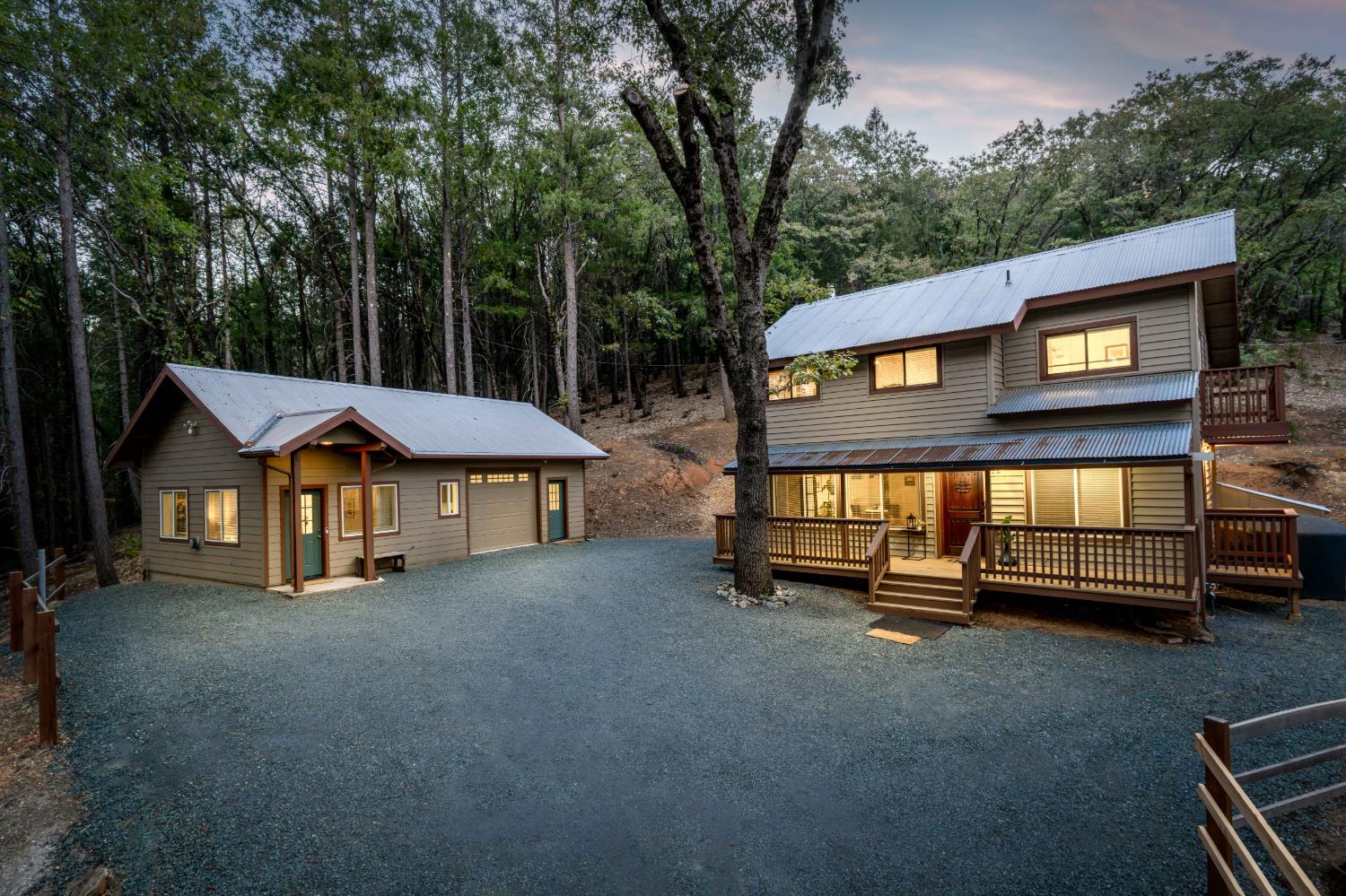 14594 Mill Creek Lane