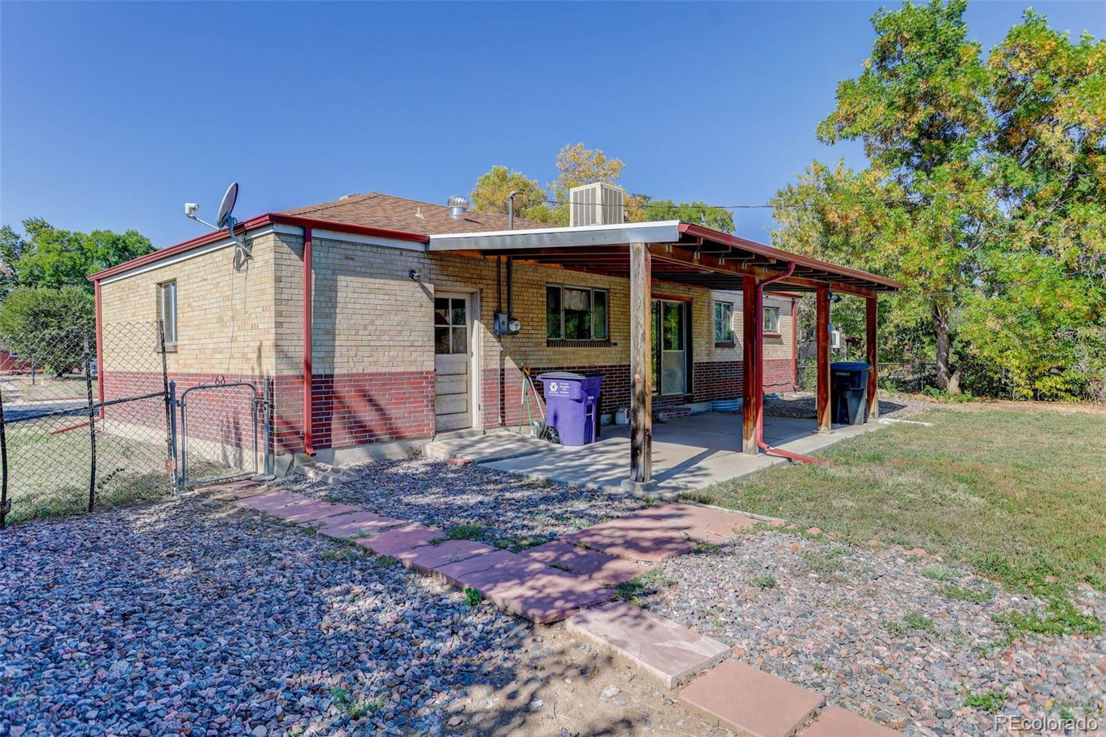 1450 S Winona Way