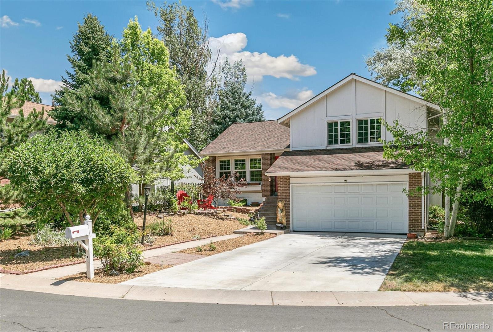6327 S Emporia Circle