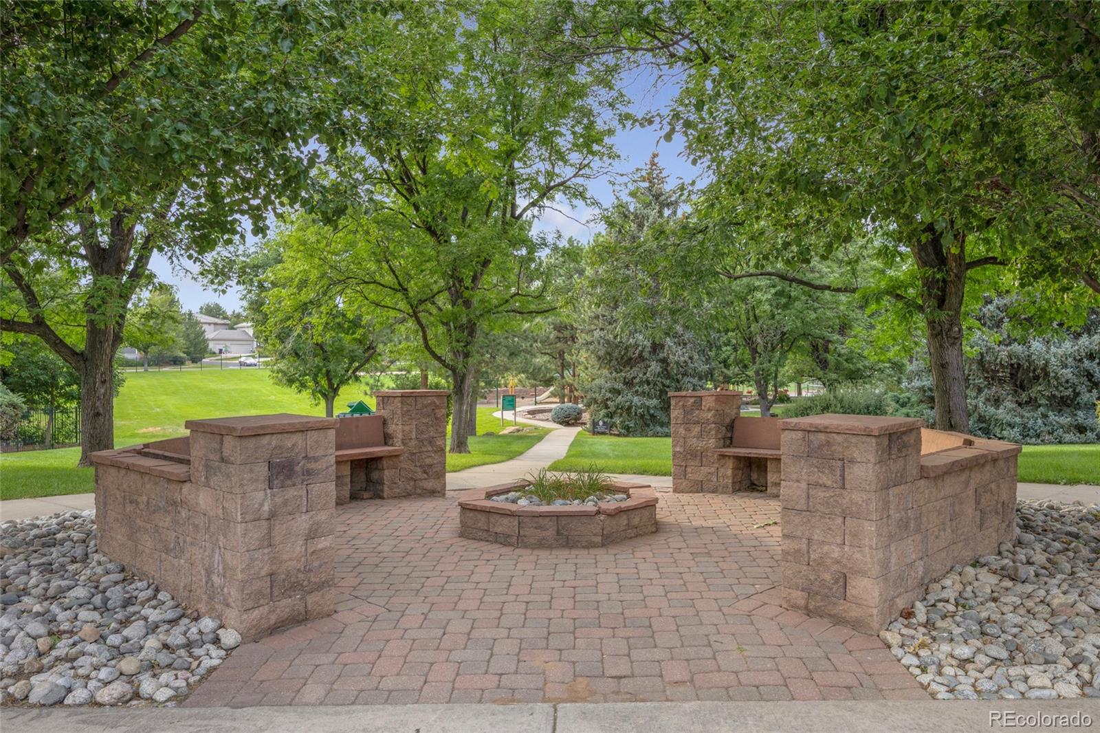 5447 S Iola Way