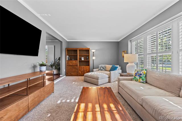 5081 S Emporia Street