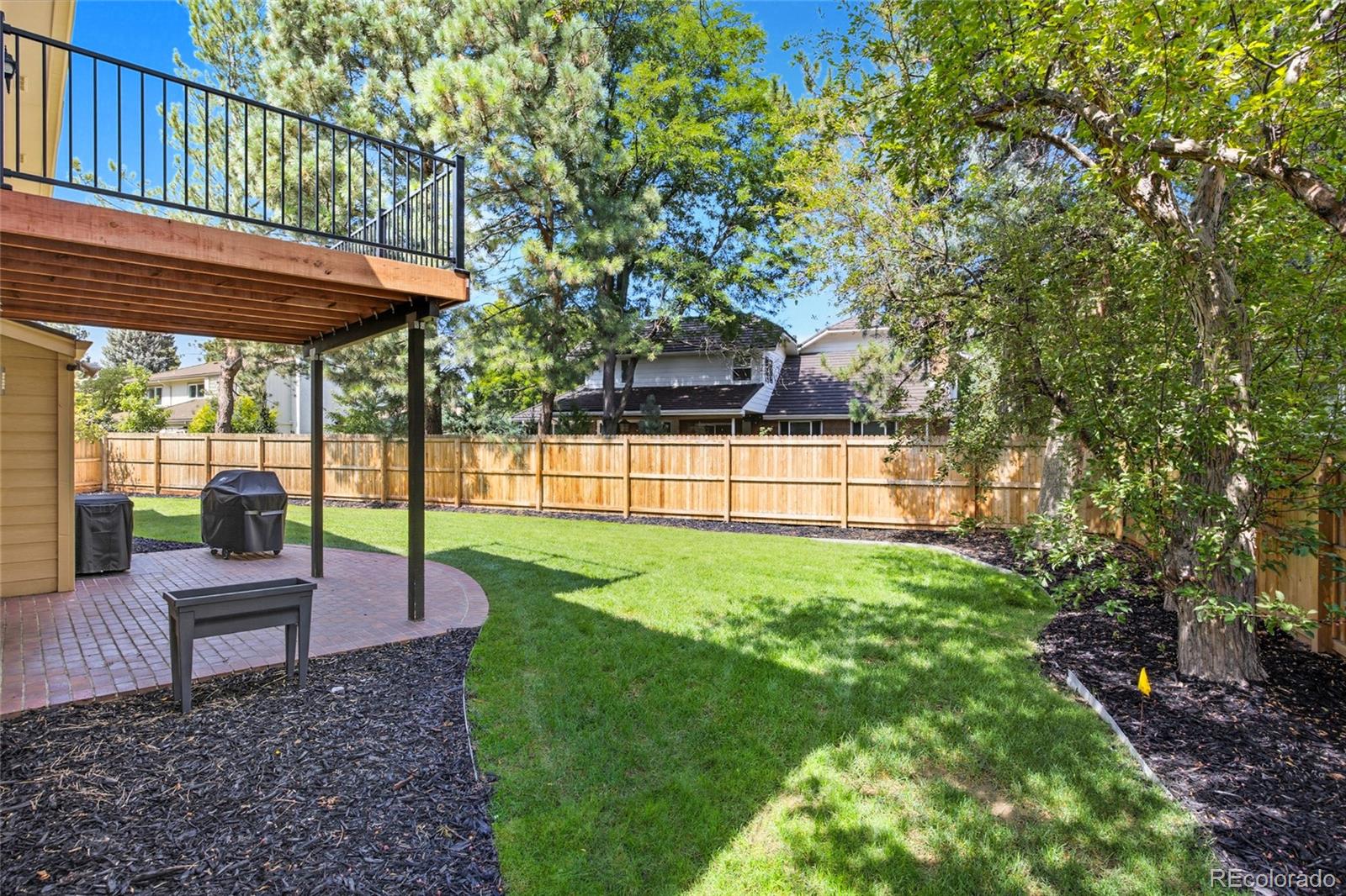 10885 E Crestline Place
