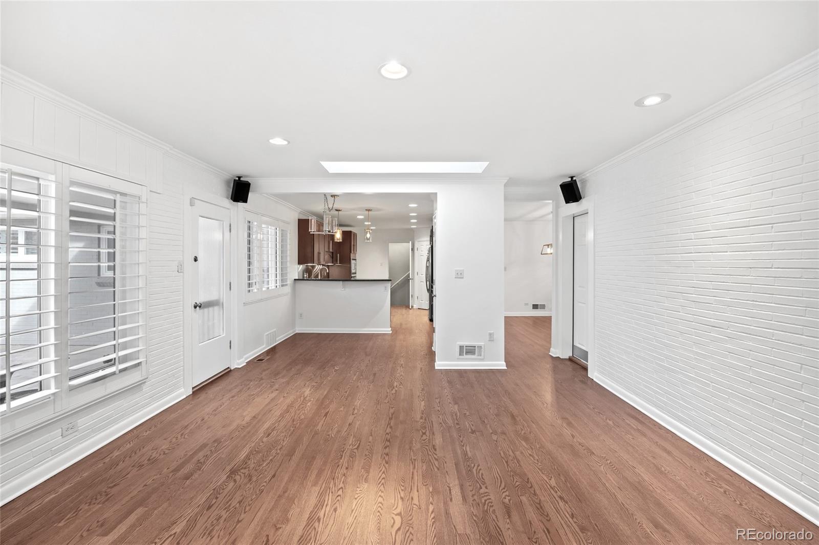 335 Leyden Street
