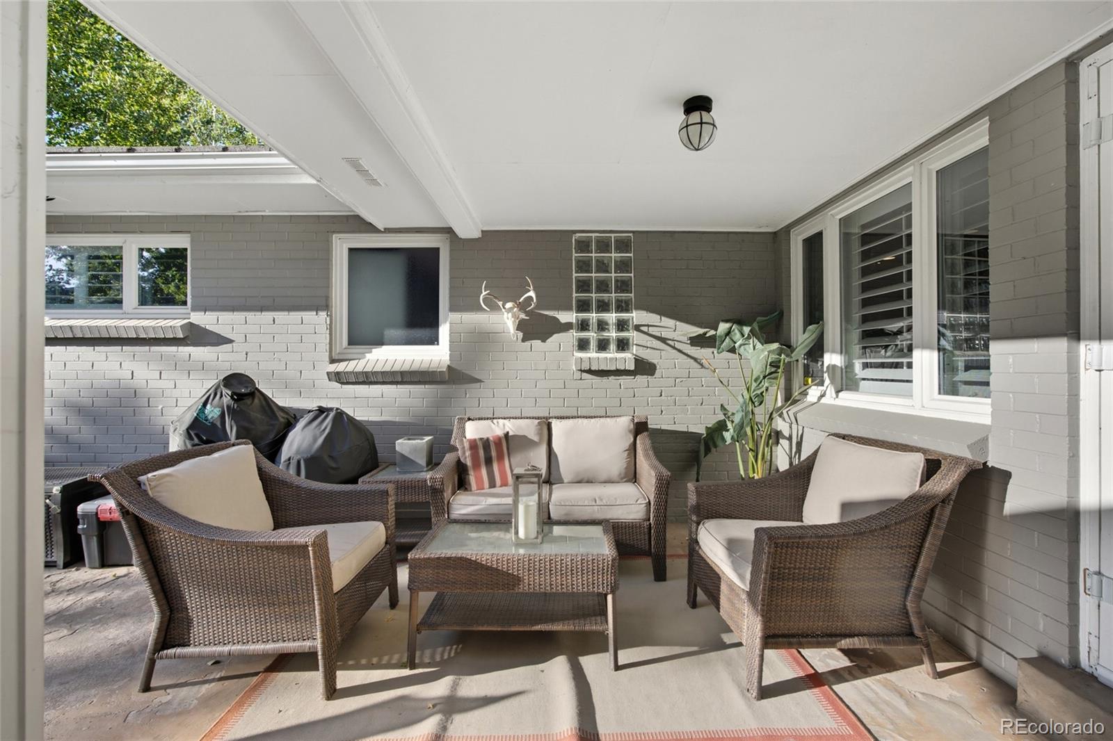 335 Leyden Street
