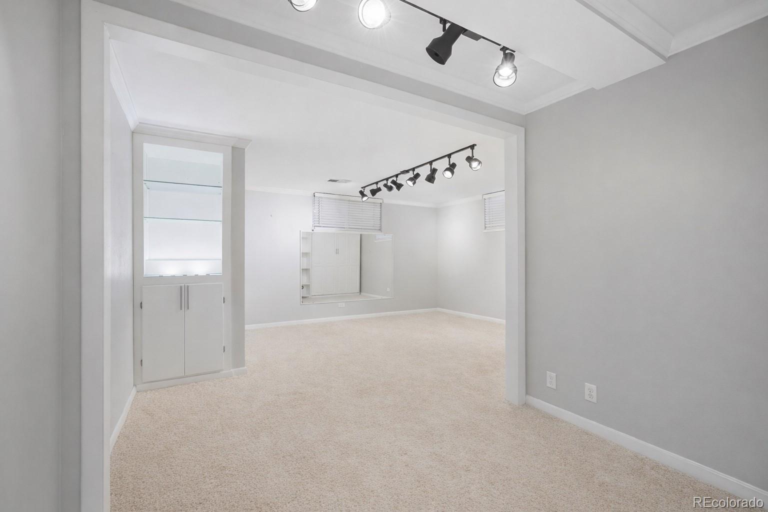 335 Leyden Street