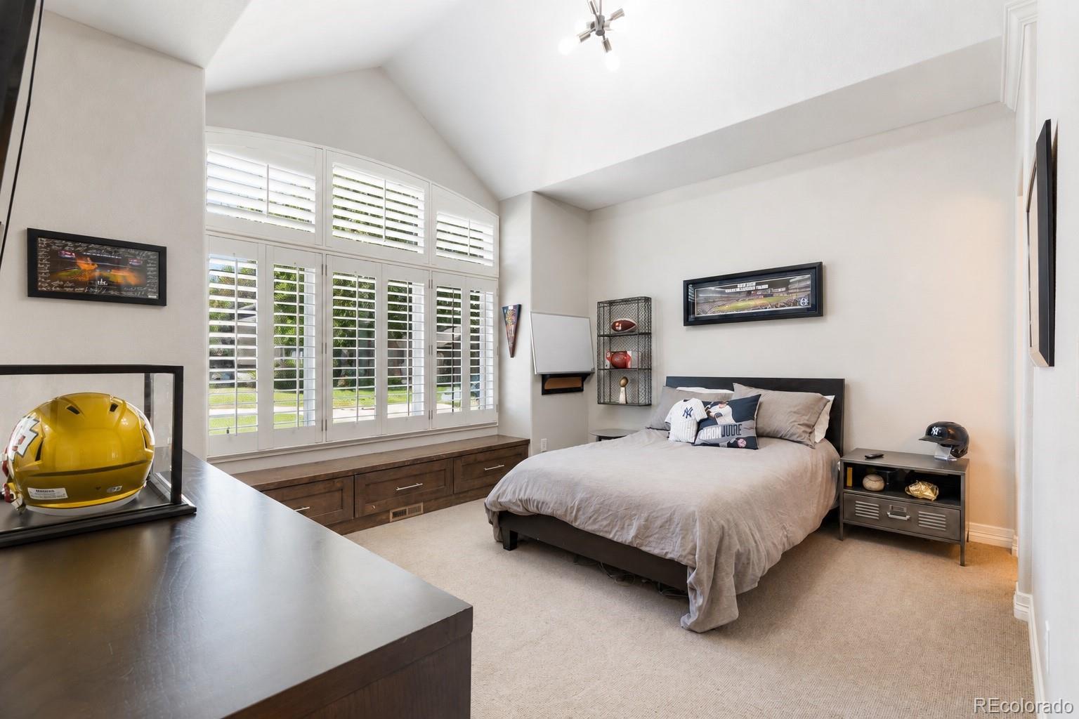 11657 E Berry Drive