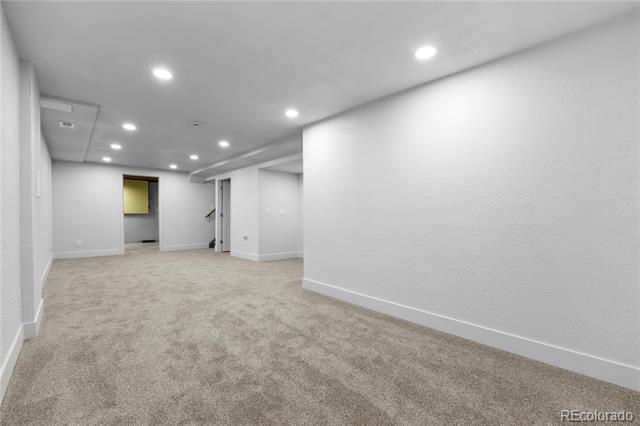 5749 S Lansing Way