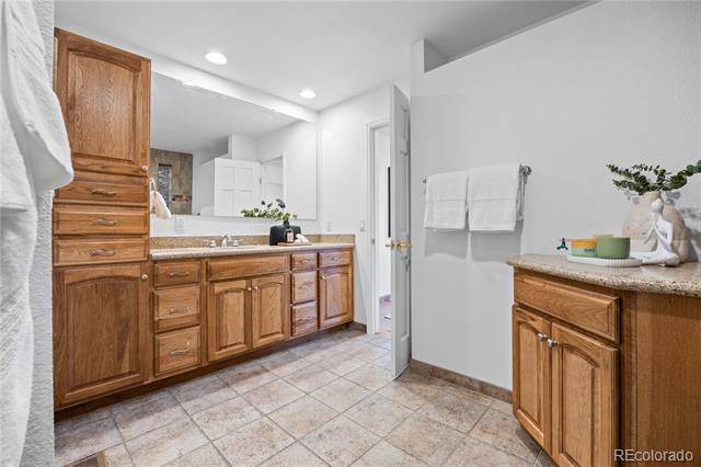 5749 S Lansing Way