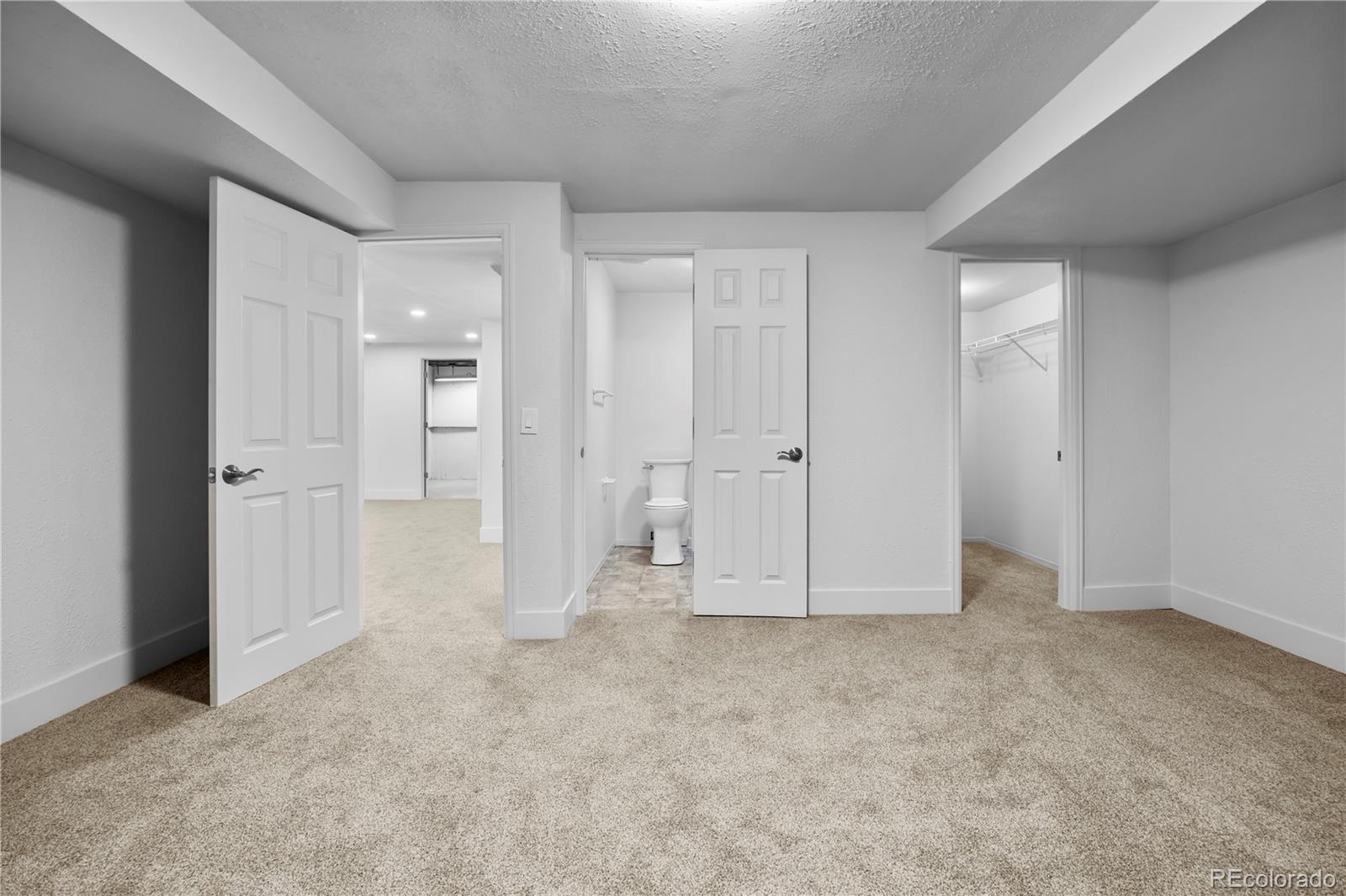5749 S Lansing Way