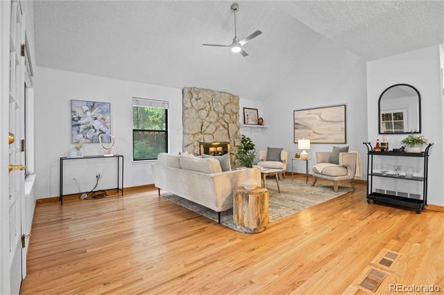 5749 S Lansing Way