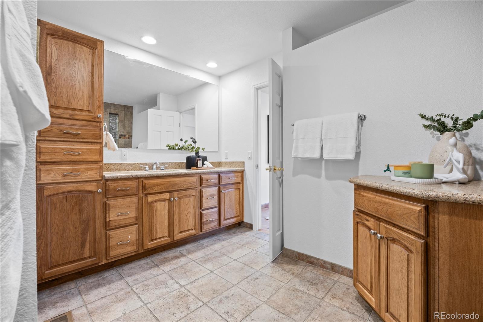 5749 S Lansing Way