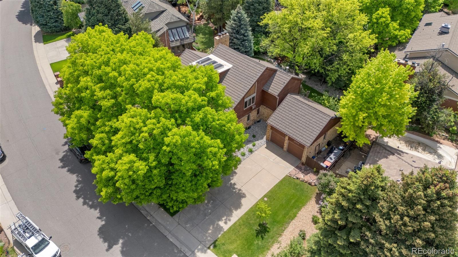 10886 E Crestline Circle